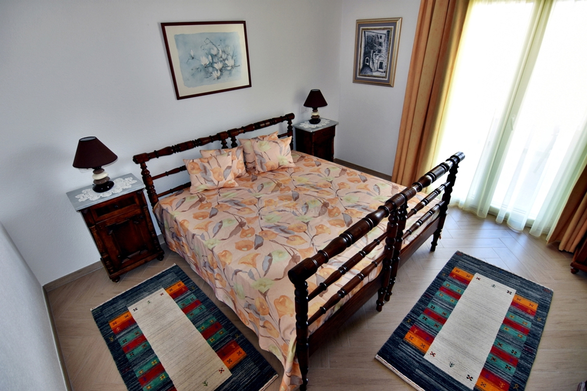 Casa finemente arredata a Čiovo/Okrug Gornji con splendida vista aperta